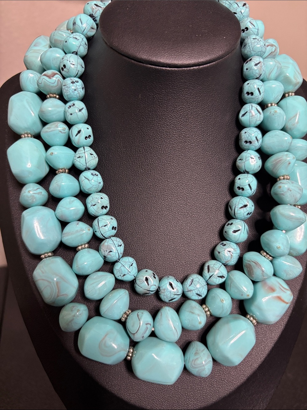 Avon Turquoise Multi-Strand Statement Chunky Necklace Elegant Beaded Jewelry - Picture 3 of 7